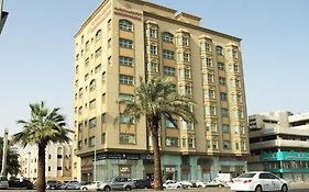 الرابطة للشقق المخدومة